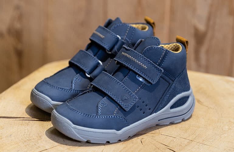 schuhprodukte_fruehlingskollektion_2026_slide_0016_s24